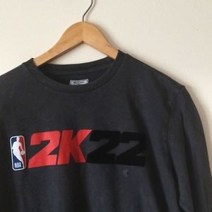 NBA 2k22 with team logos on the back NWT